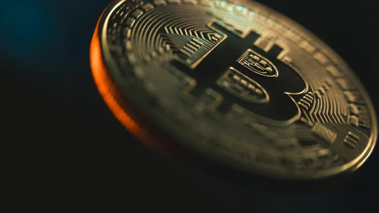Как работает биткоин