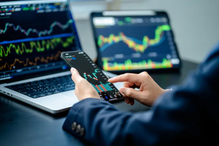 Cryptocurrency exchanges and other methods of withdrawing fiat